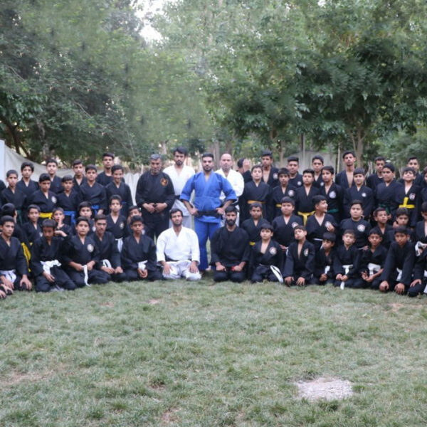 آموزش دفاع شخصی در اصفهان